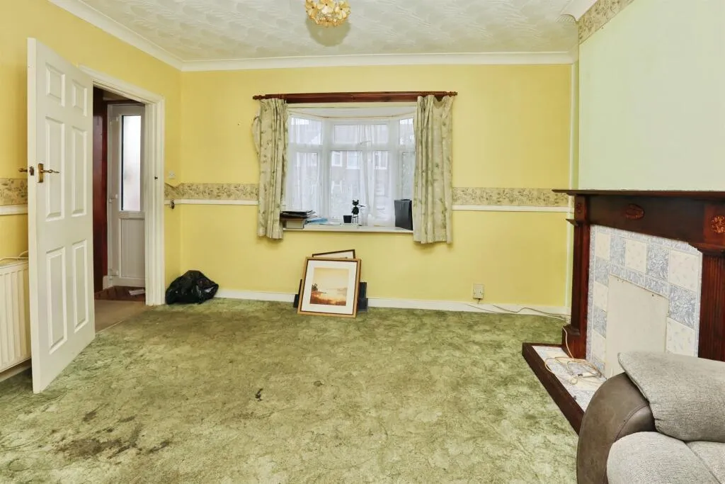 3 bed Terraced