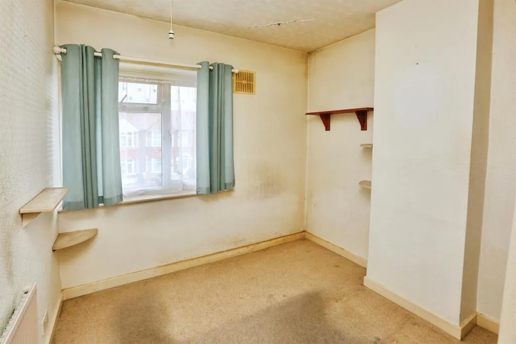 3 bed Terraced