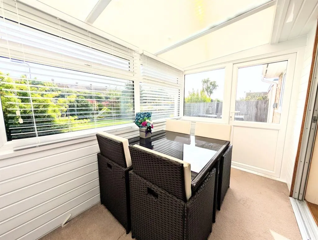 2 bed Semi-Detached Bungalow