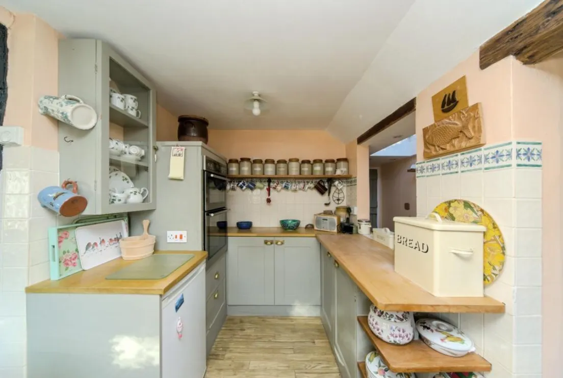 4 bed Character Property