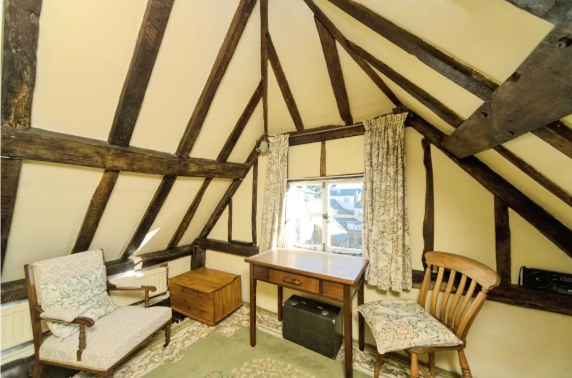4 bed Character Property