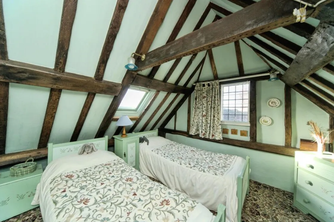 4 bed Character Property