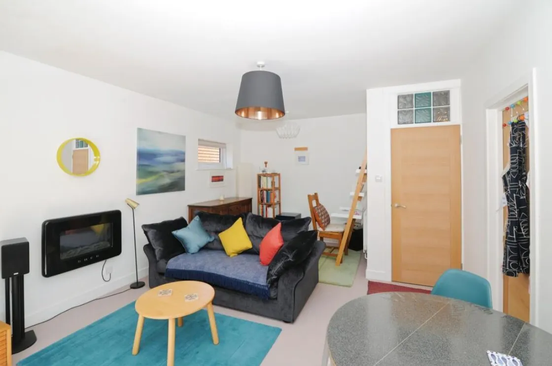 2 bed Apartment
