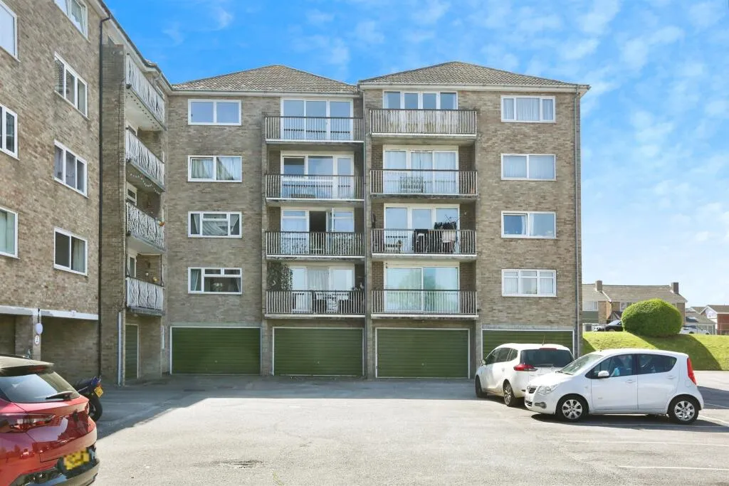 2 bed Apartment