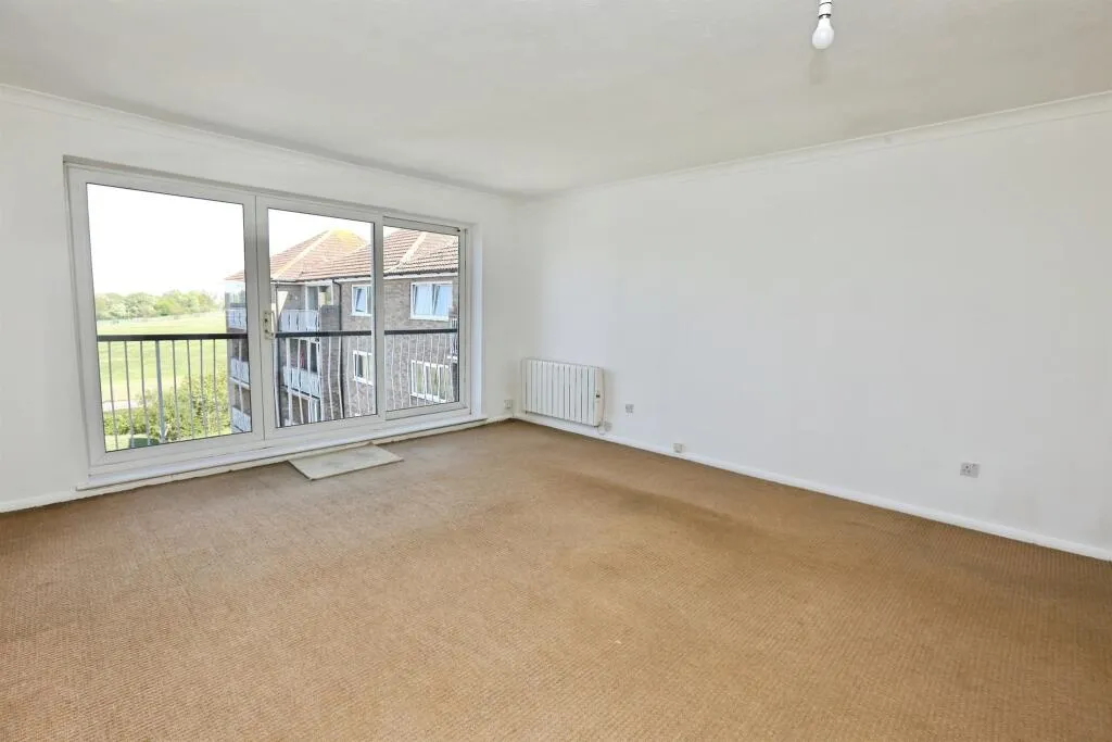 2 bed Apartment