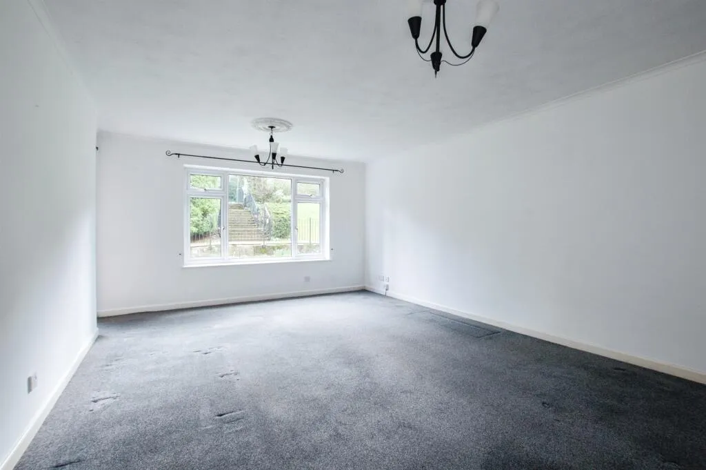 2 bed Apartment