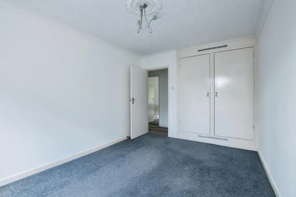 2 bed Apartment