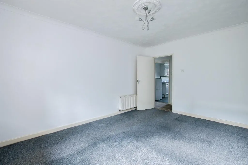 2 bed Apartment