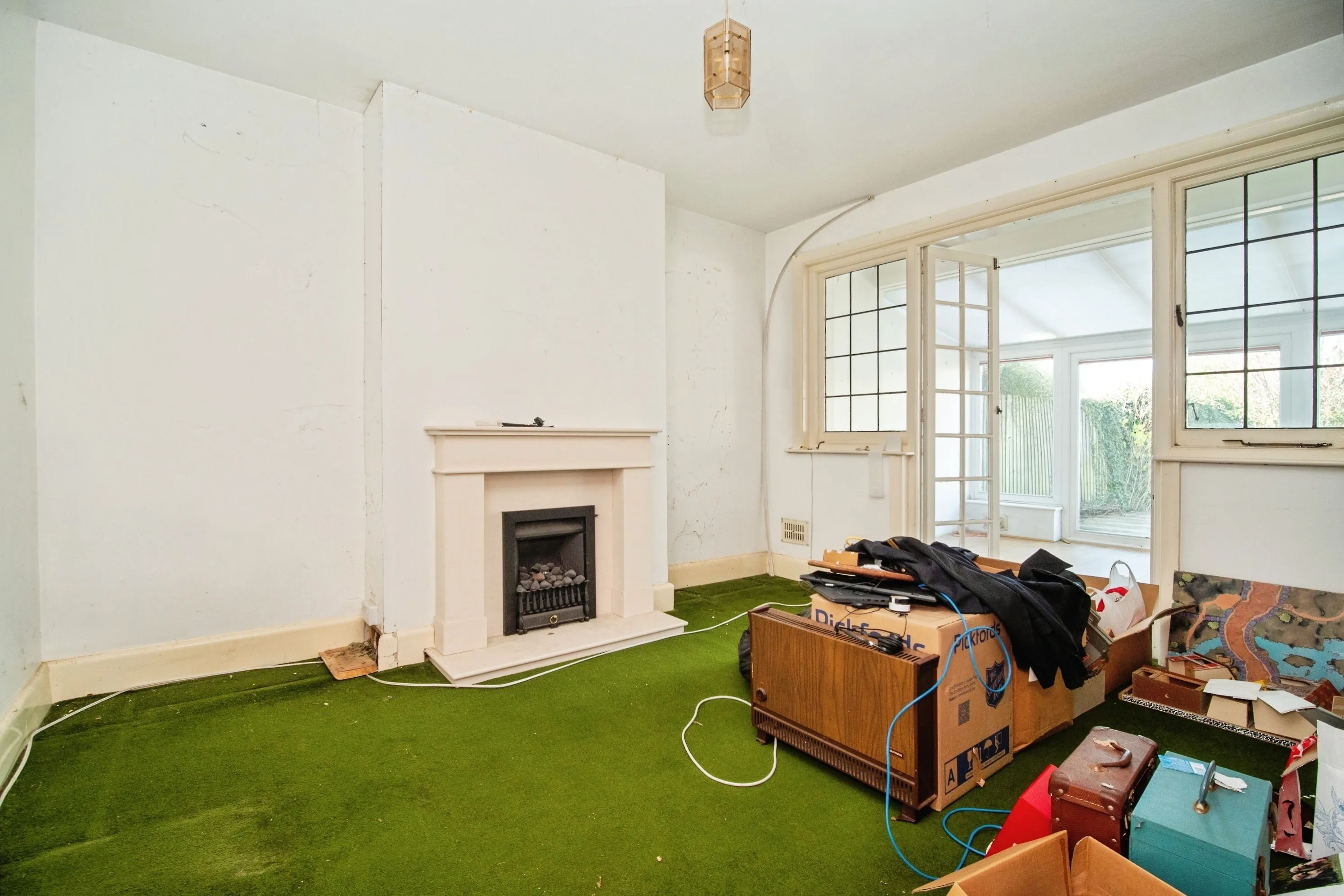 4 bed Semi-Detached