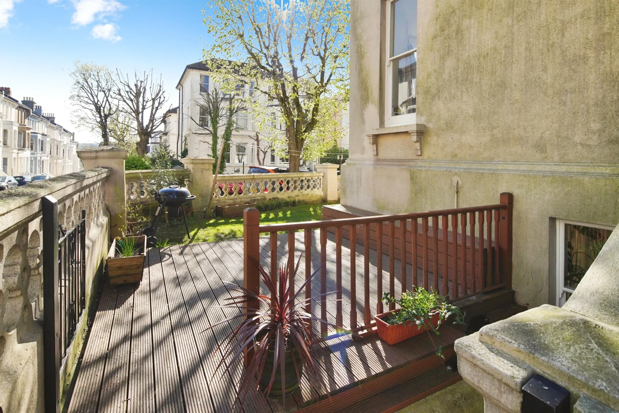 3 bed Apartment
