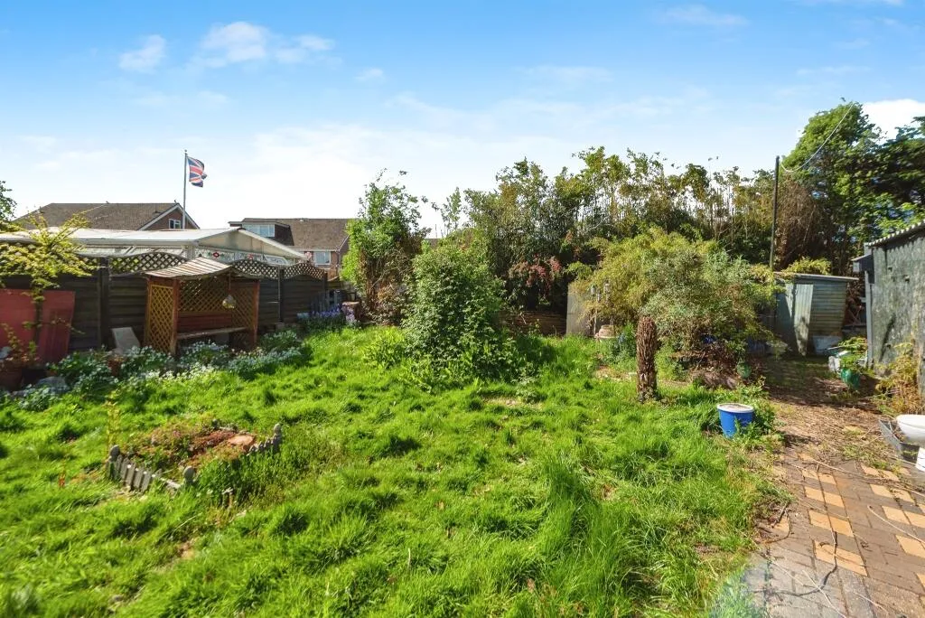 2 bed Semi-Detached Bungalow
