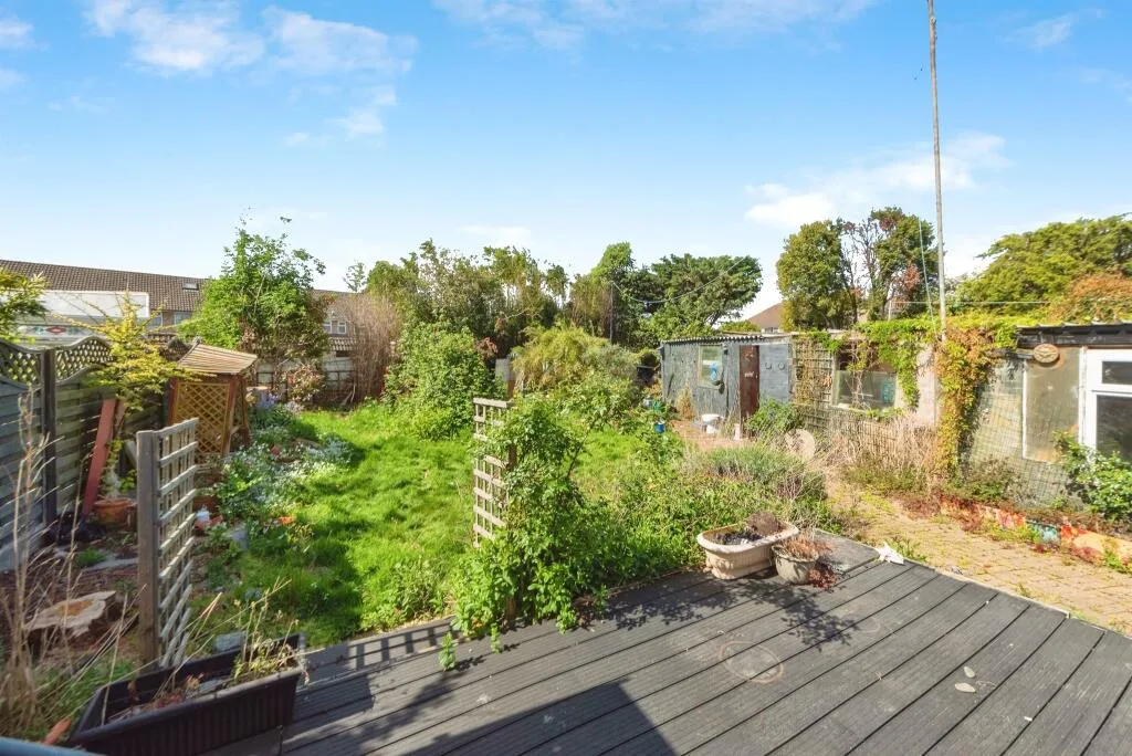 2 bed Semi-Detached Bungalow