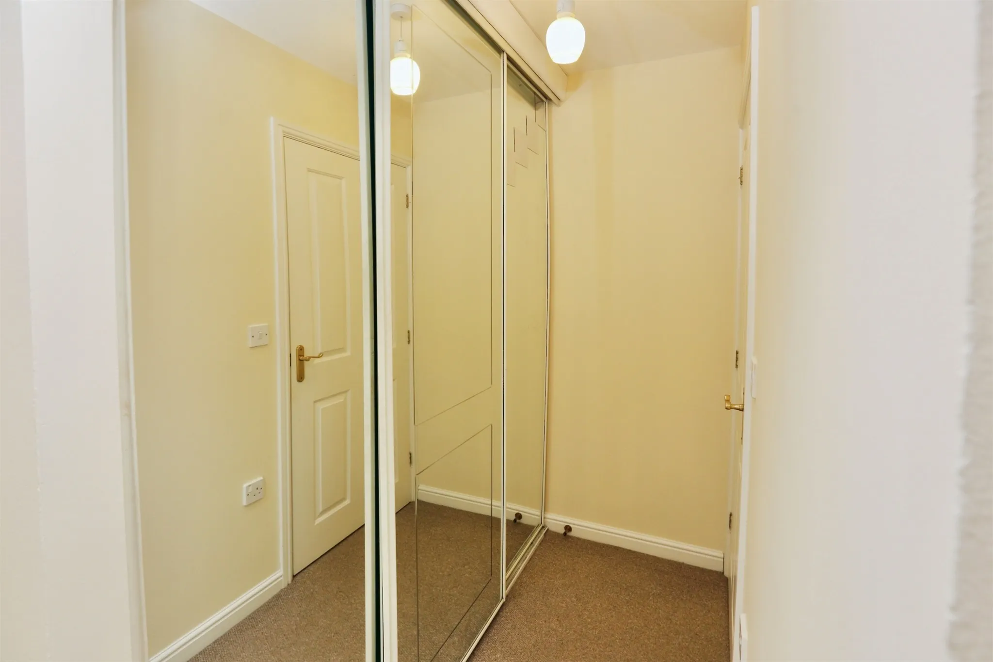 2 bed Coach House