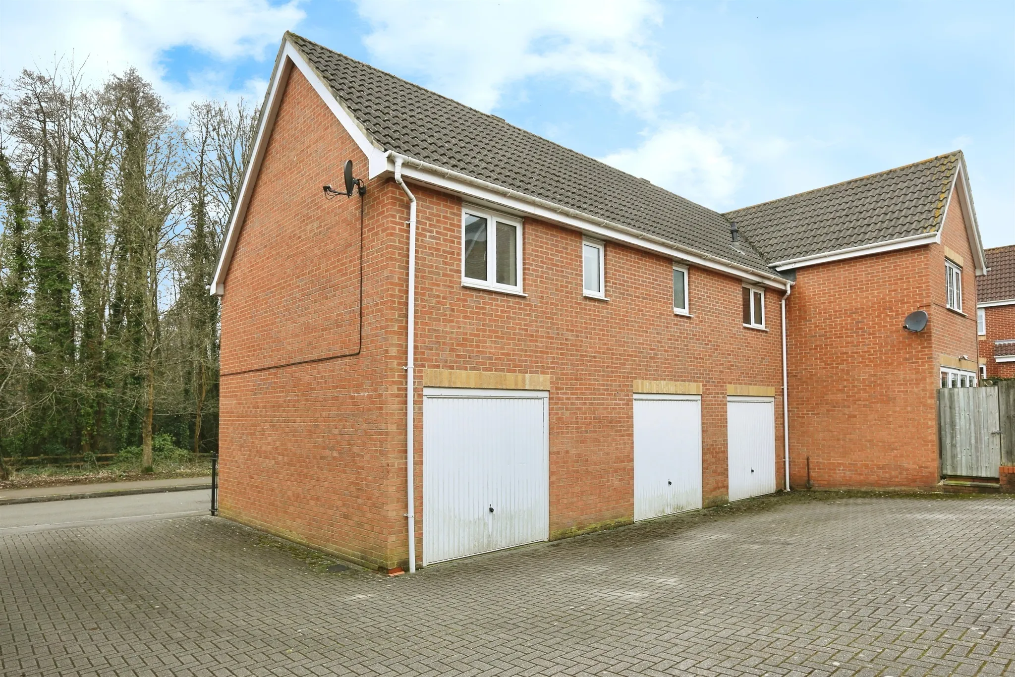 2 bed Coach House