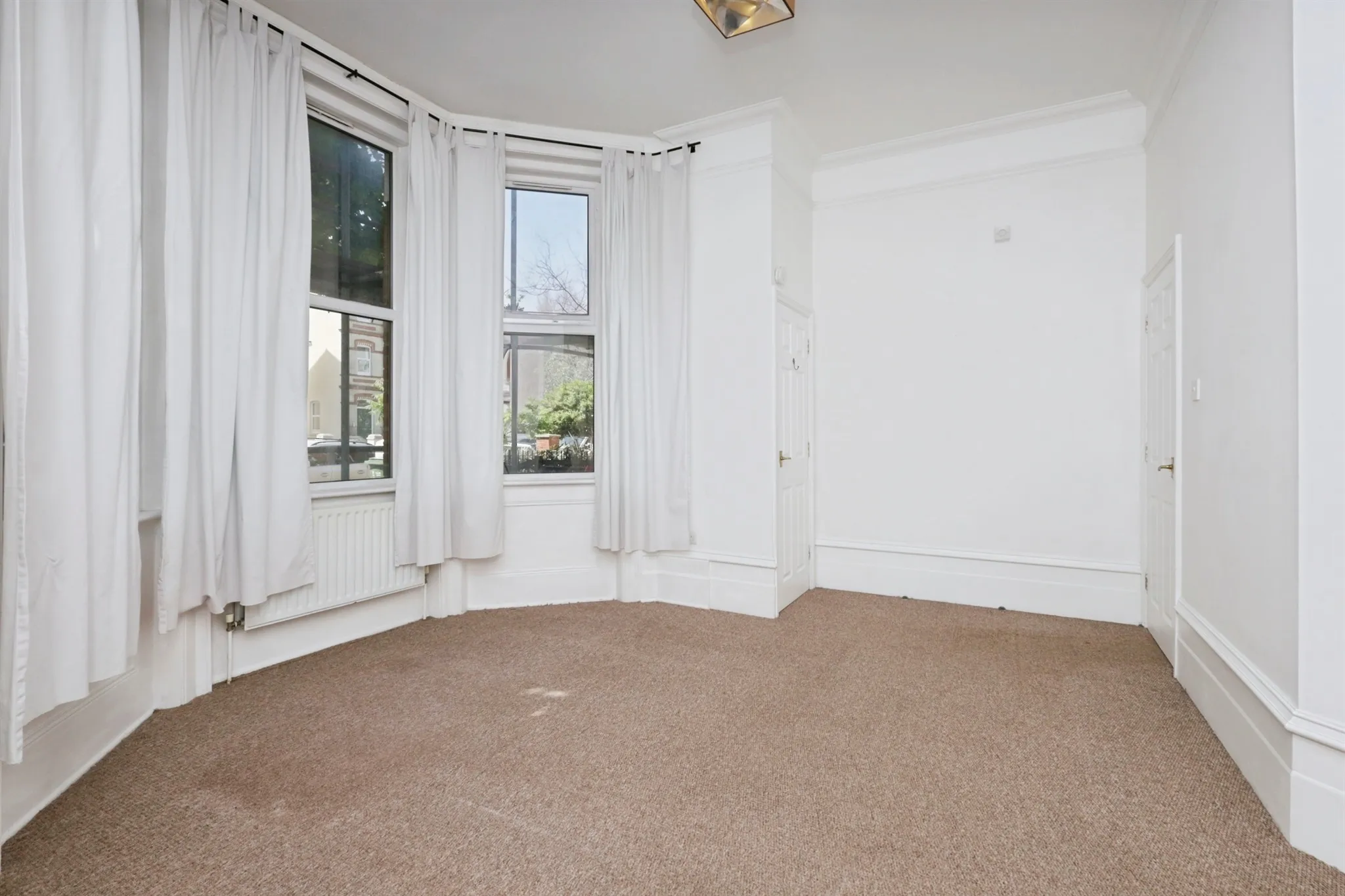 Ground Flat