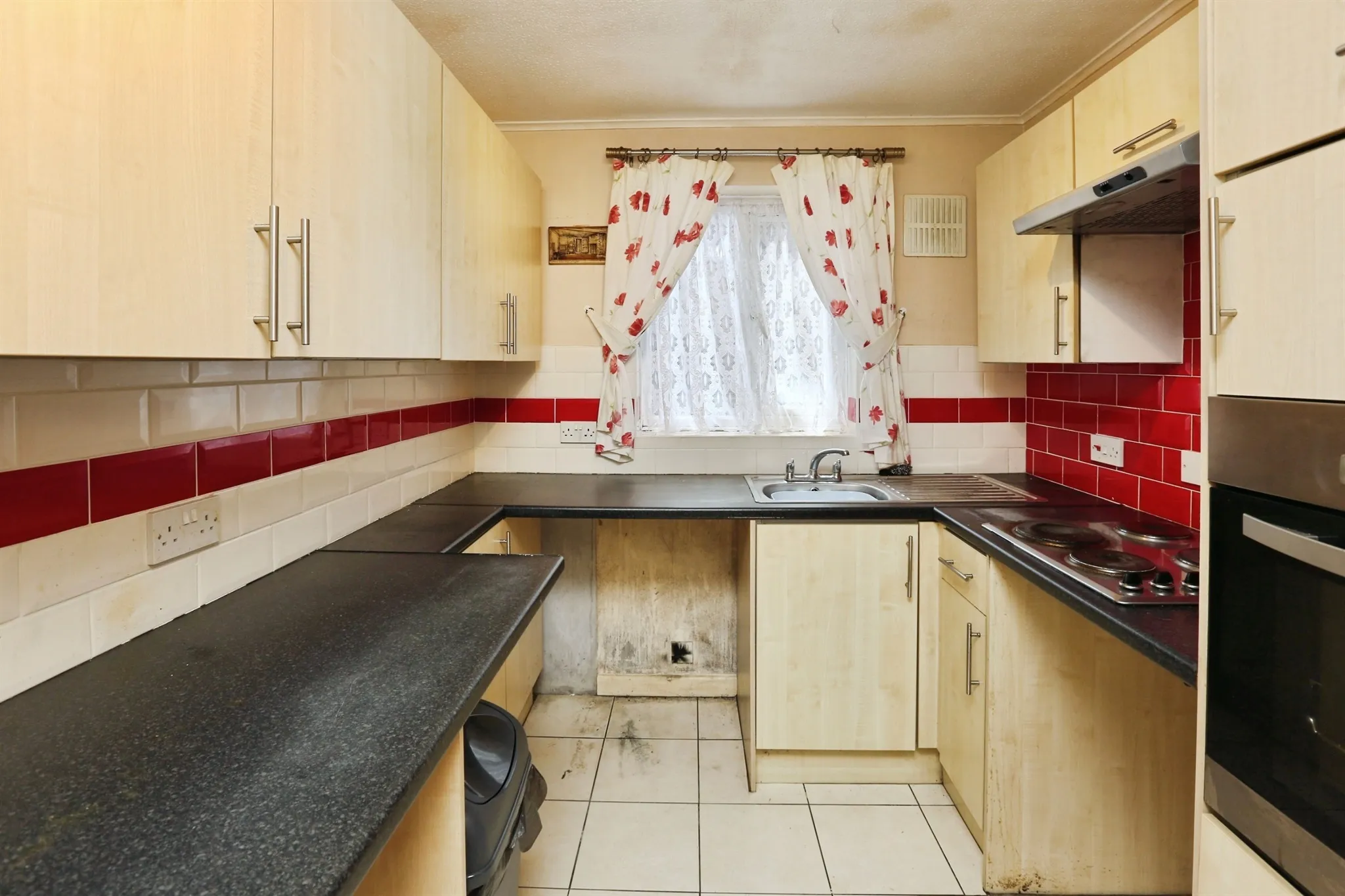 1 bed Ground Flat