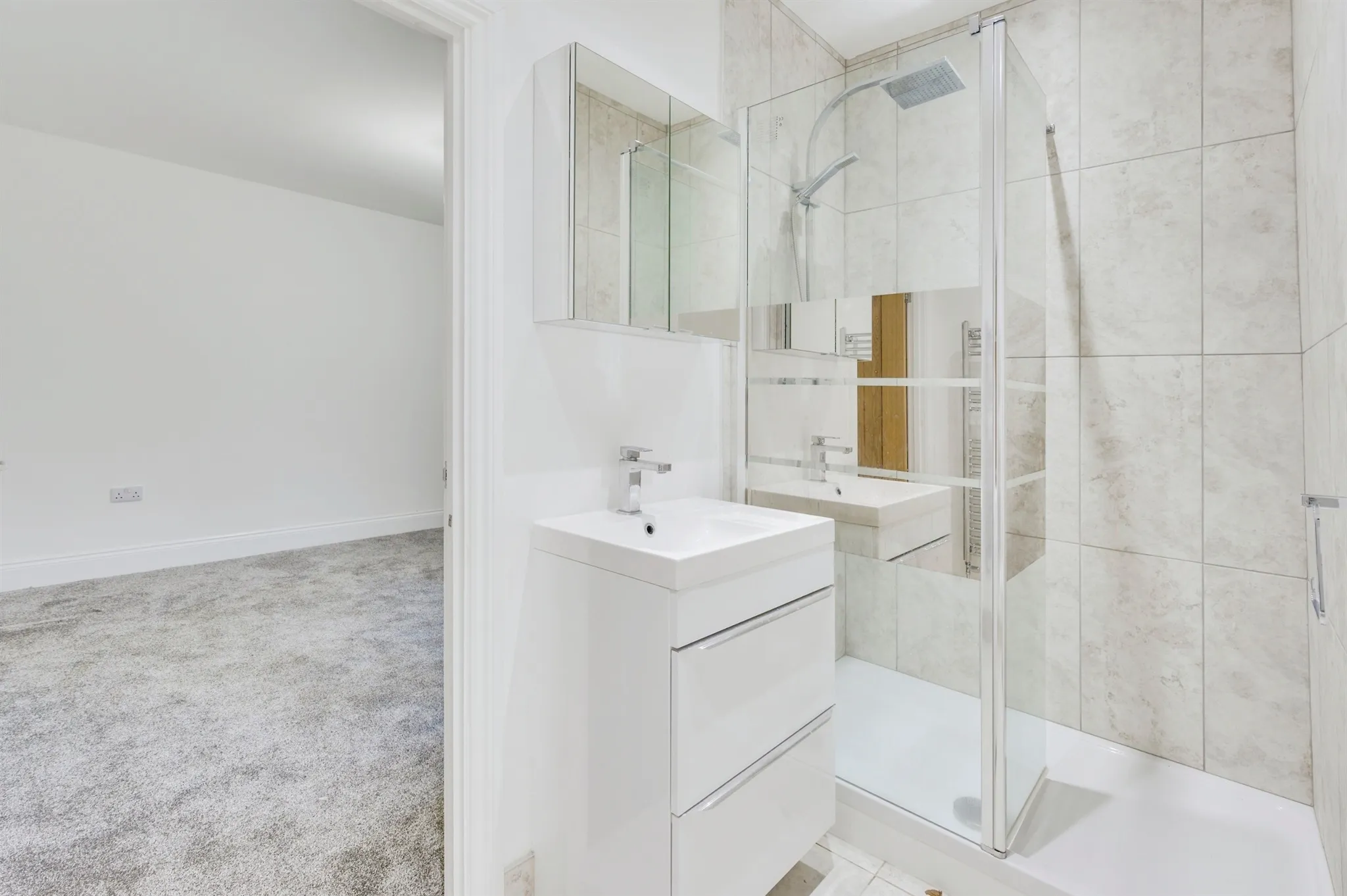 4 bed Terraced