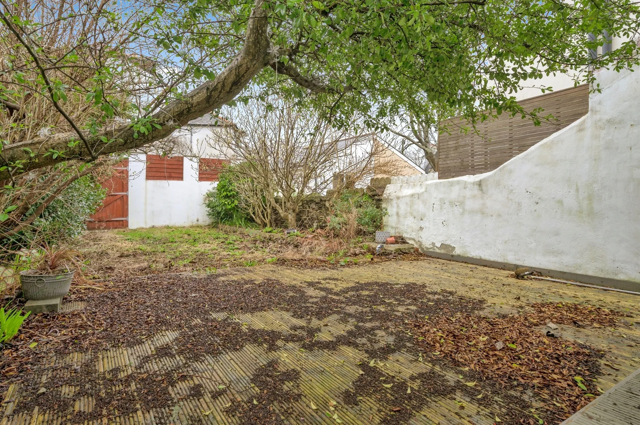 4 bed Terraced