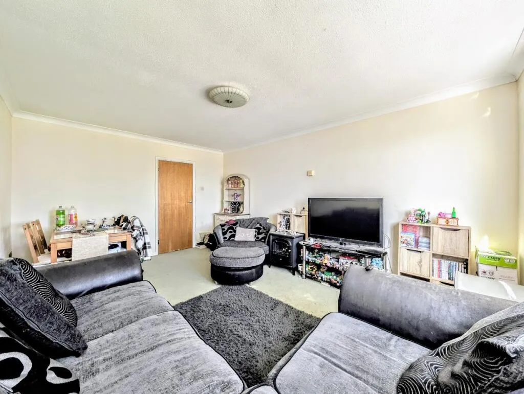 2 bed Apartment