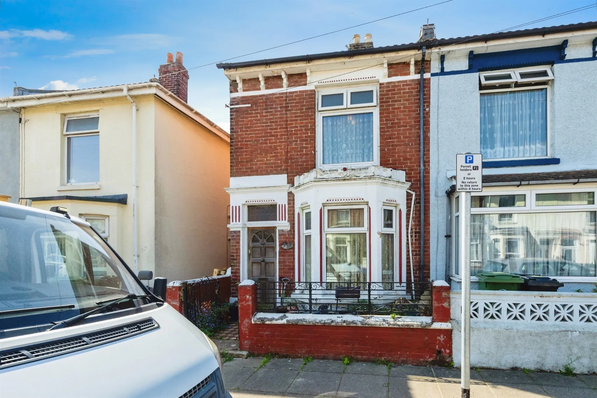 2 bed End of Terrace