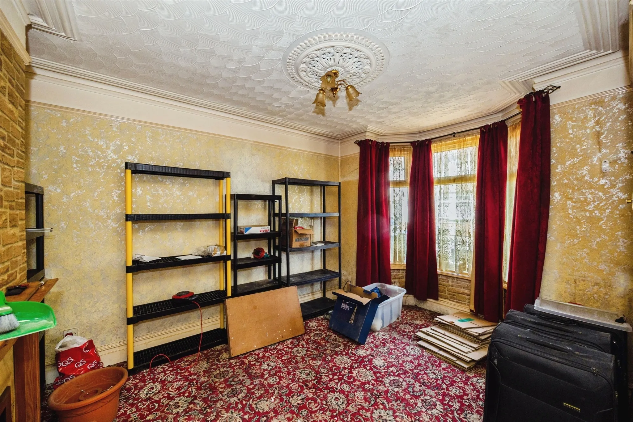 2 bed End of Terrace