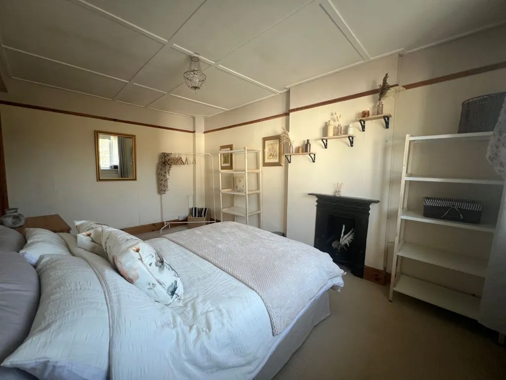3 bed Semi-Detached