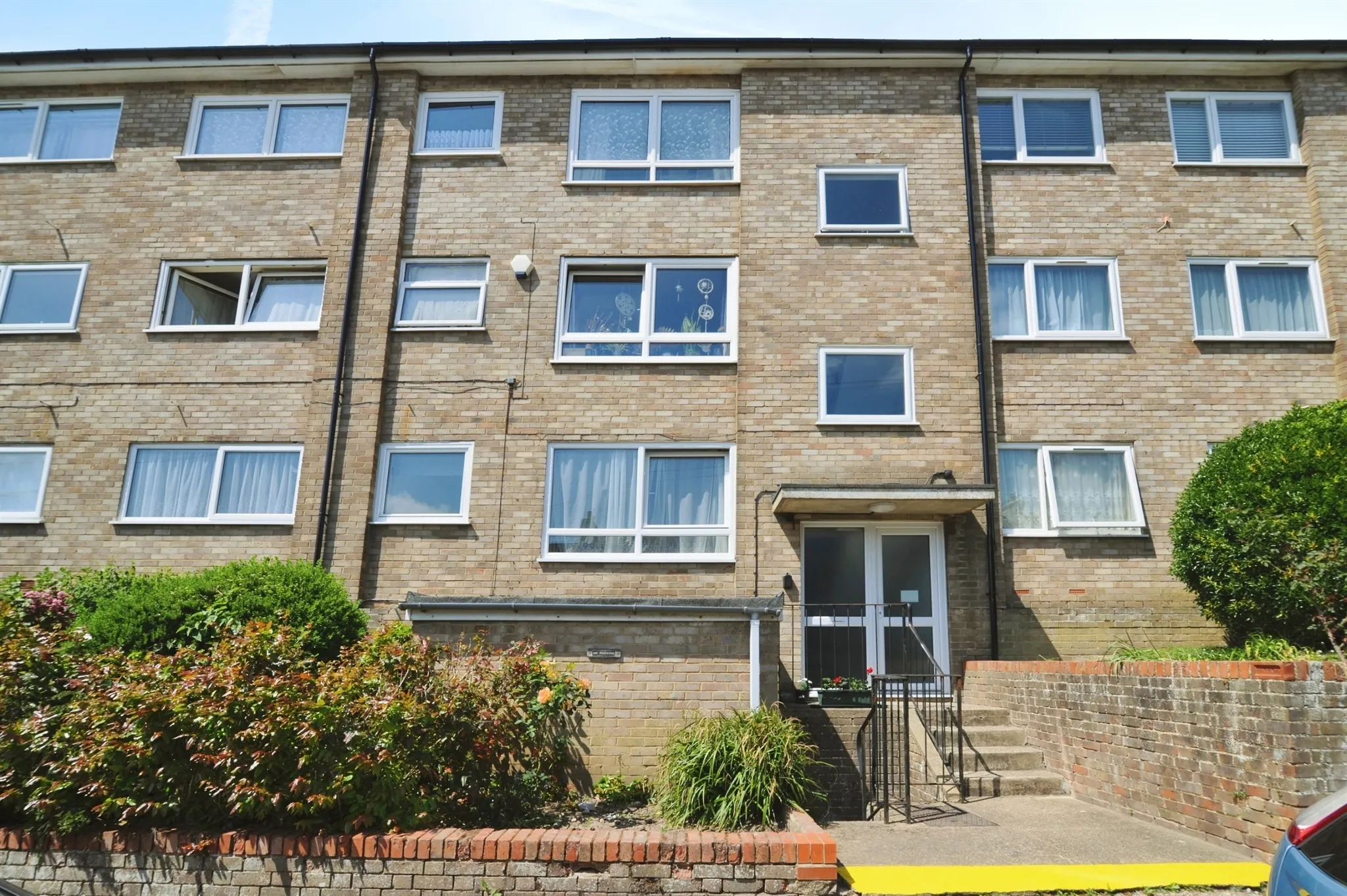 2 bed Apartment