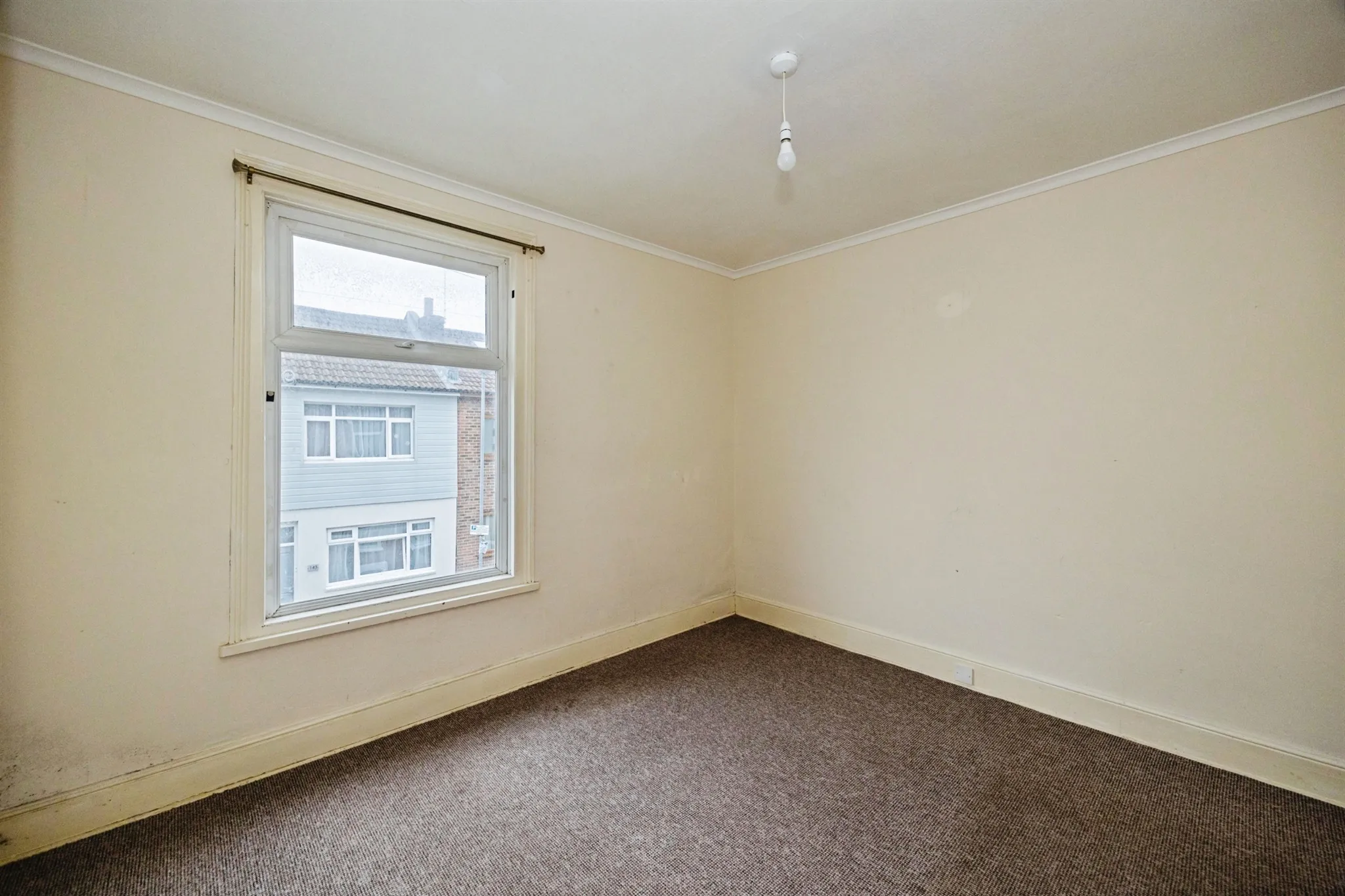 2 bed Terraced