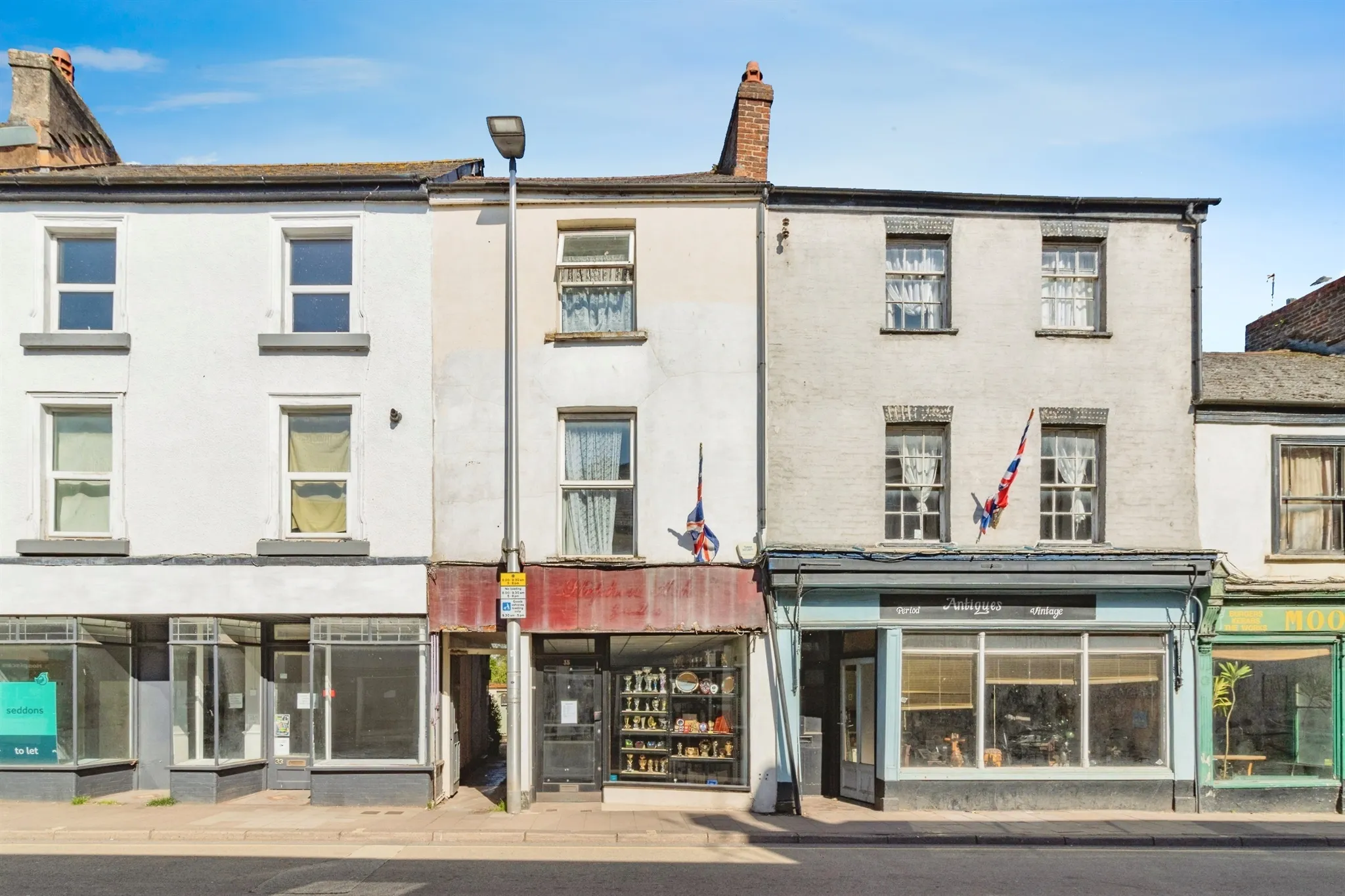 1 bed Semi-Detached