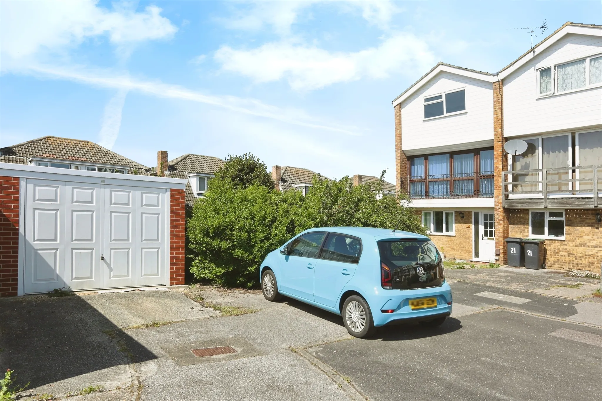 4 bed Town House
