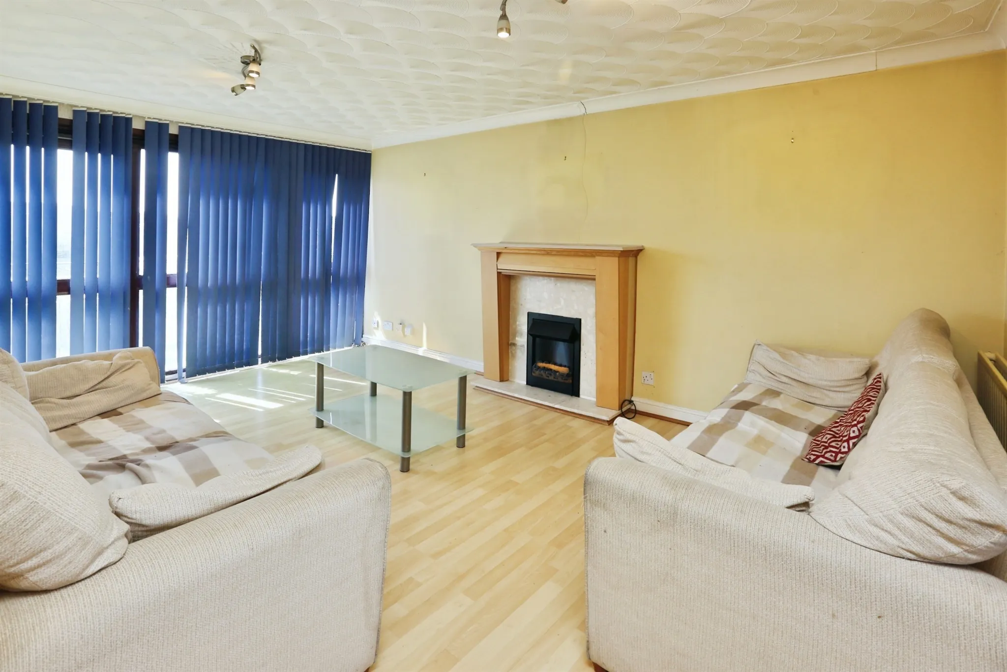 4 bed Town House