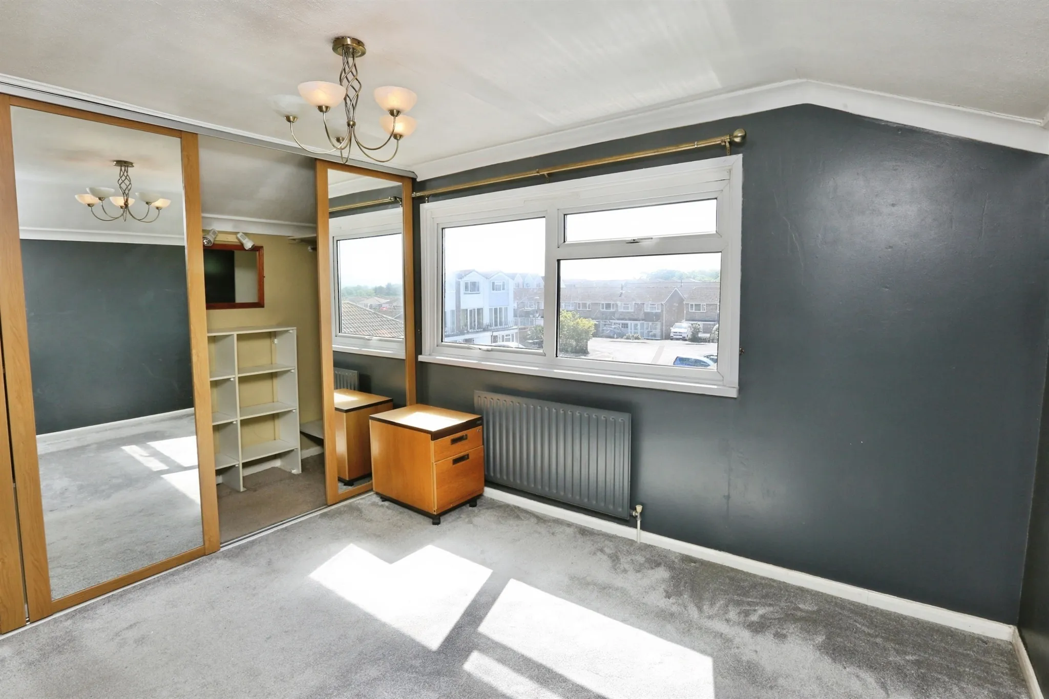 4 bed Town House