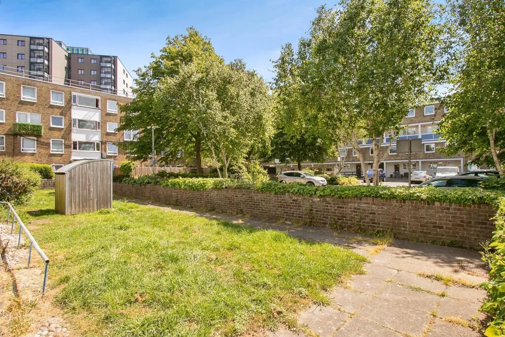 1 bed Apartment