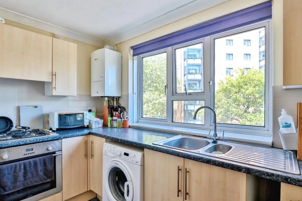 1 bed Apartment