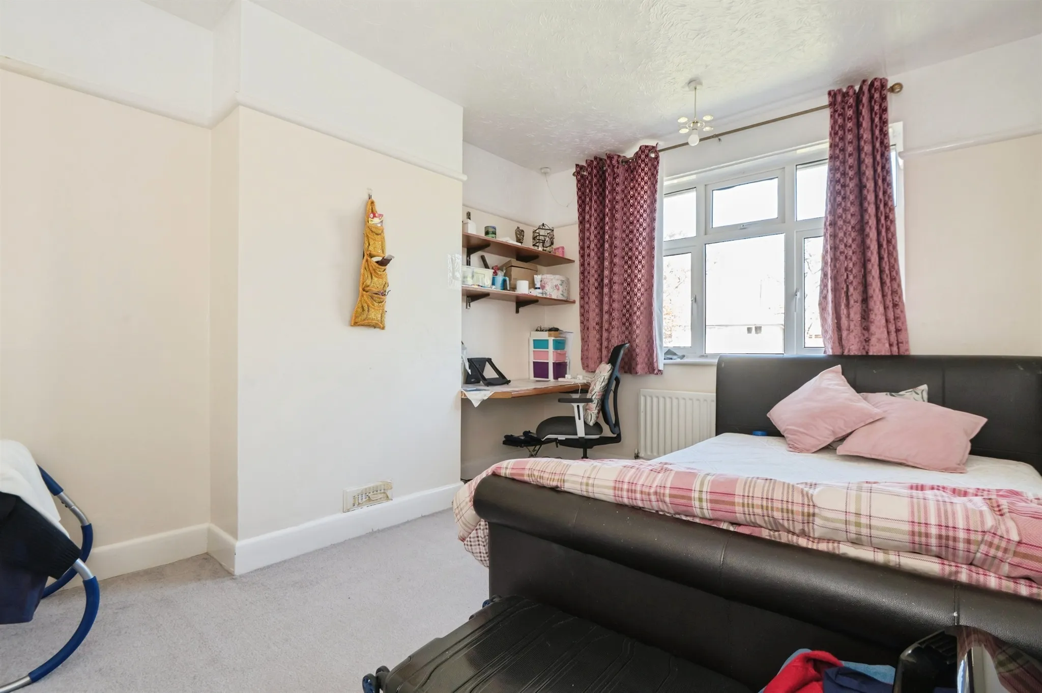 3 bed Semi-Detached