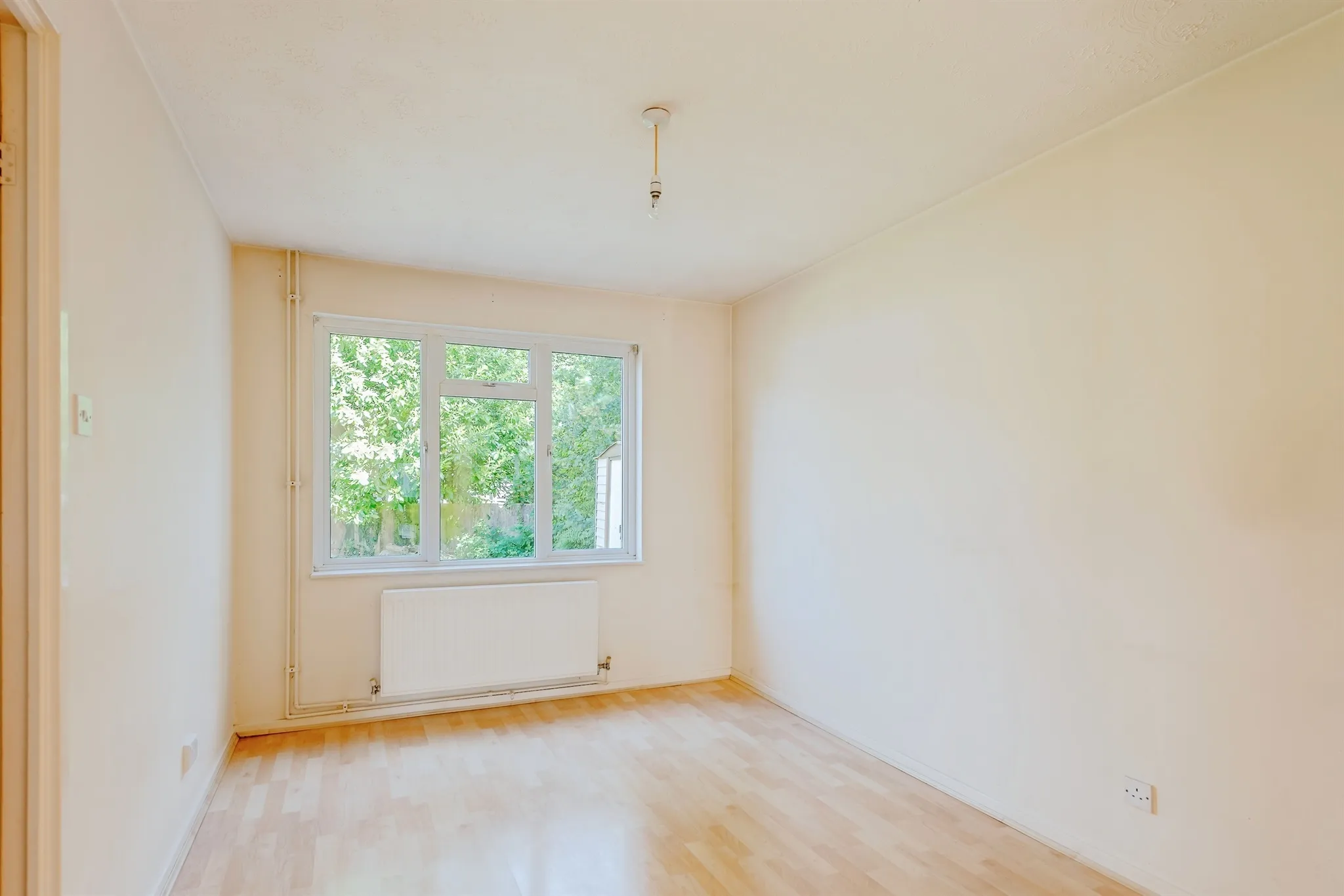 4 bed Detached