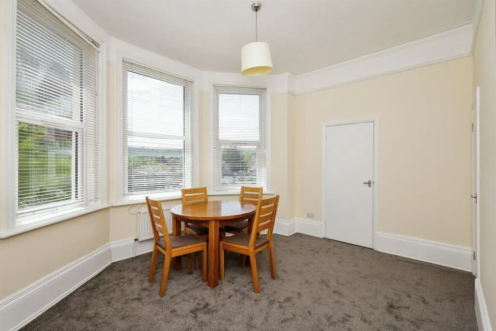 2 bed Apartment