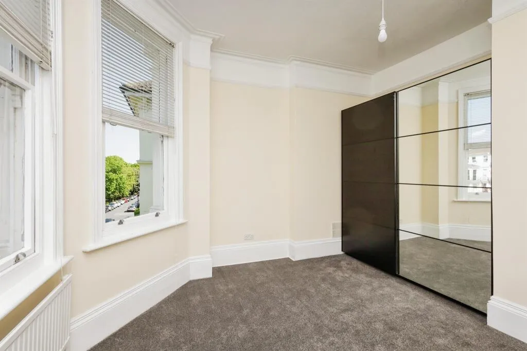 2 bed Apartment