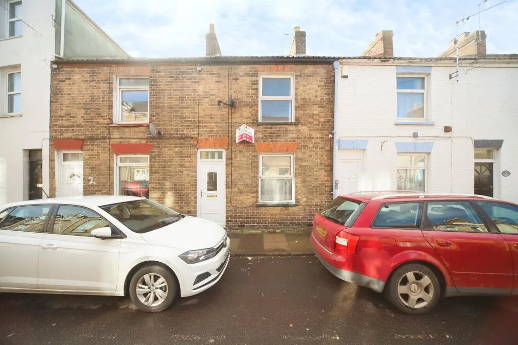 3 bed Terraced