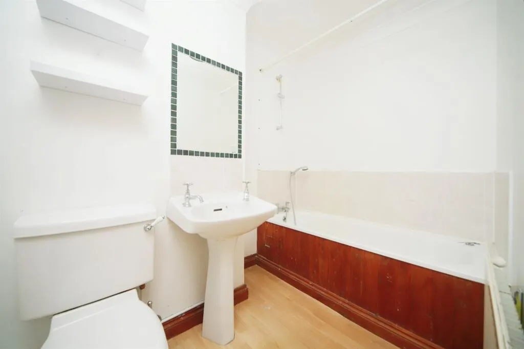 3 bed Terraced