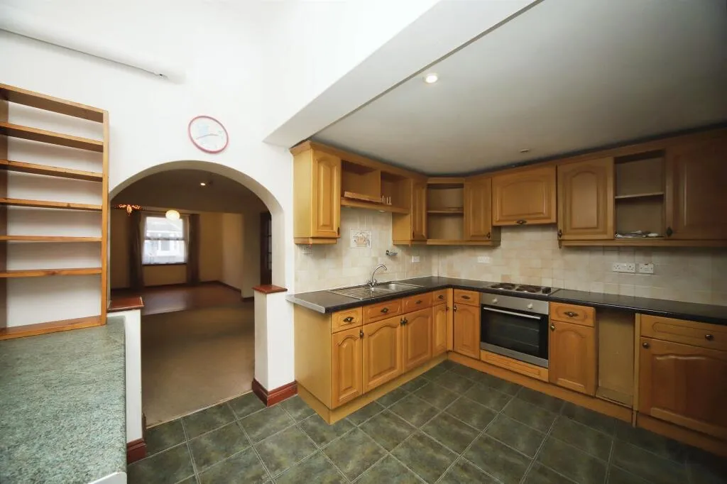 3 bed Terraced