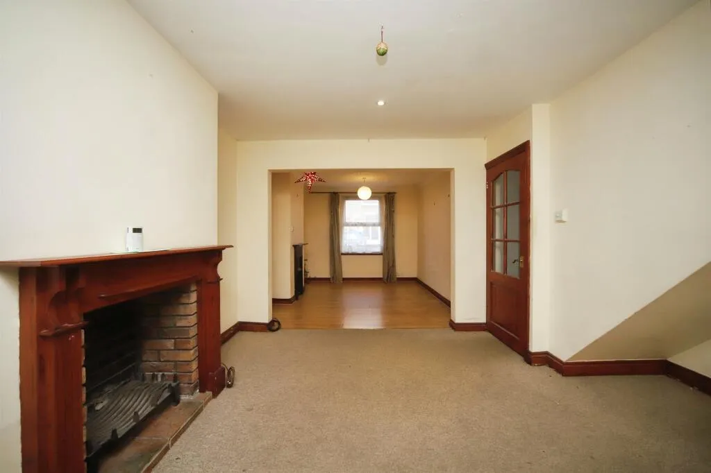 3 bed Terraced