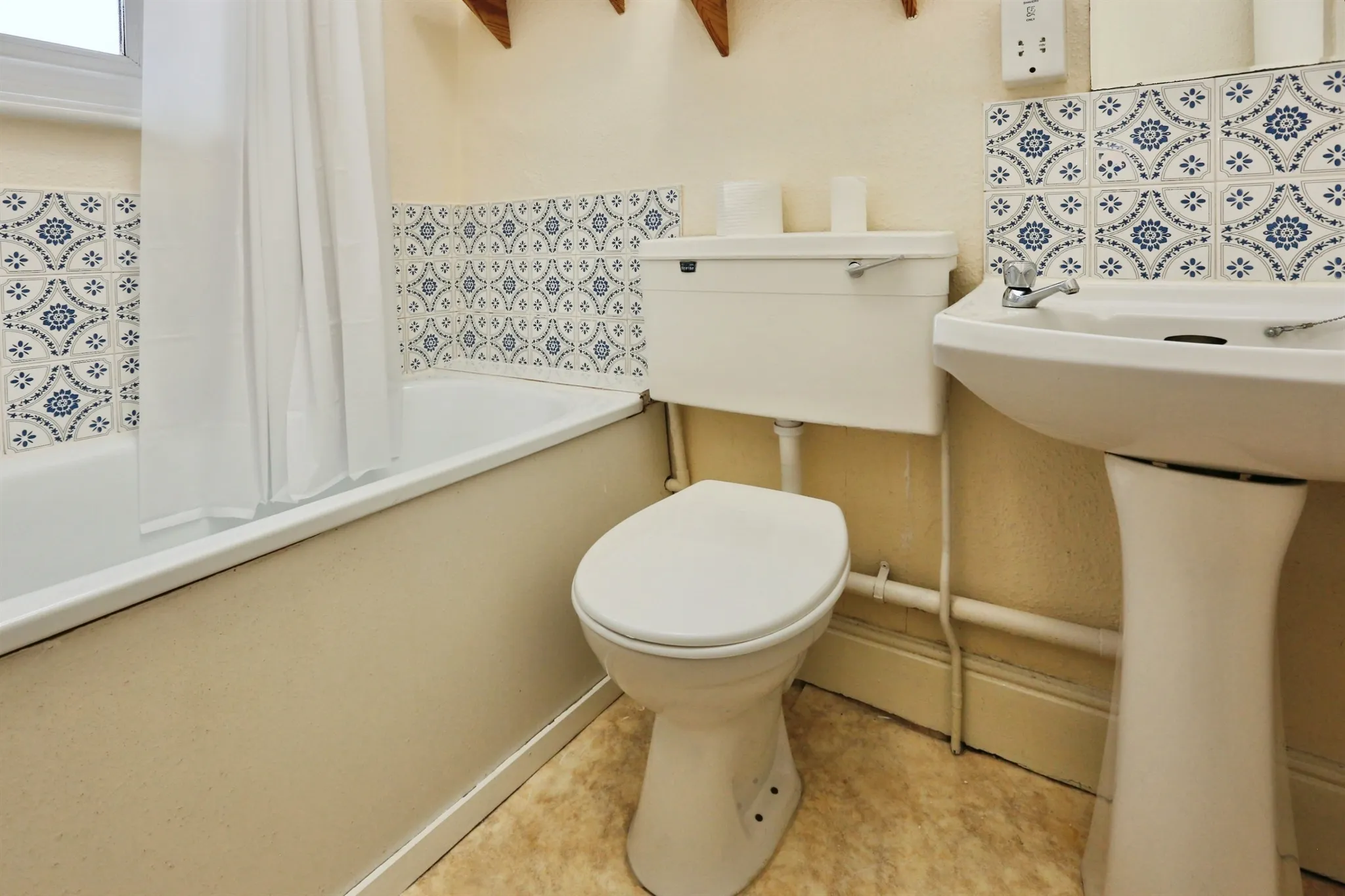 3 bed Semi-Detached