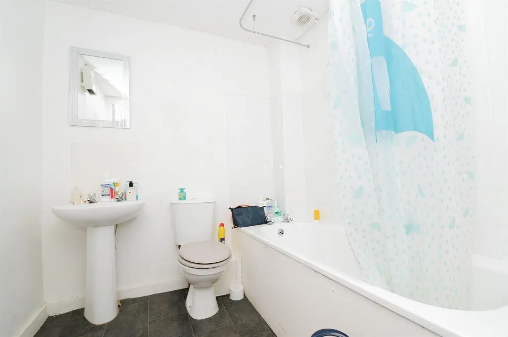 2 bed Apartment