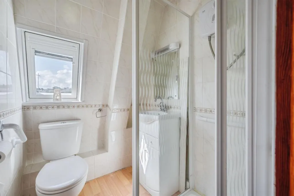 4 bed Terraced