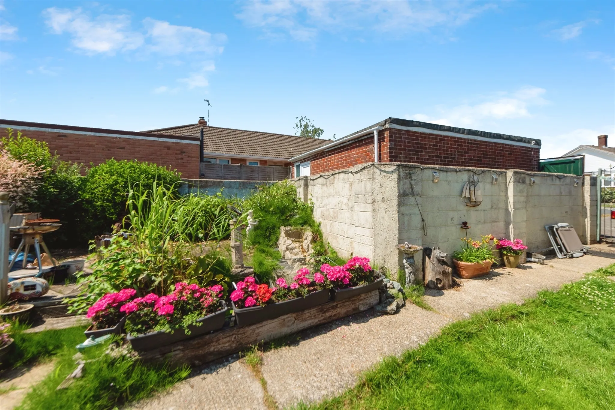 2 bed Terraced Bungalow
