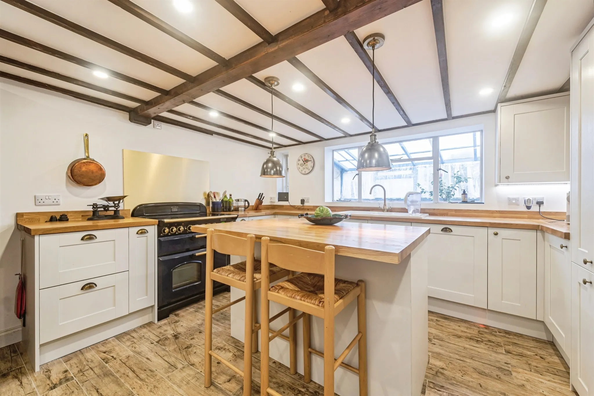 4 bed Character Property