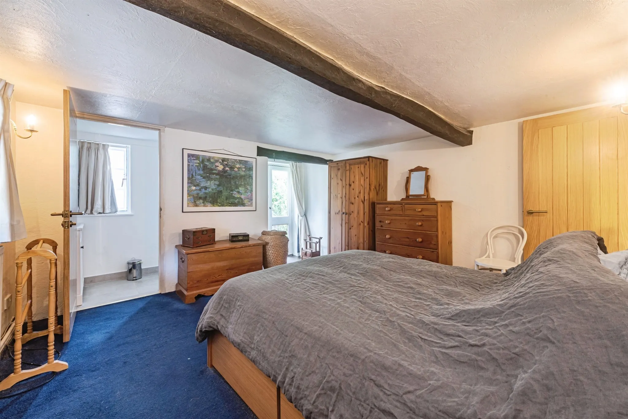 4 bed Character Property