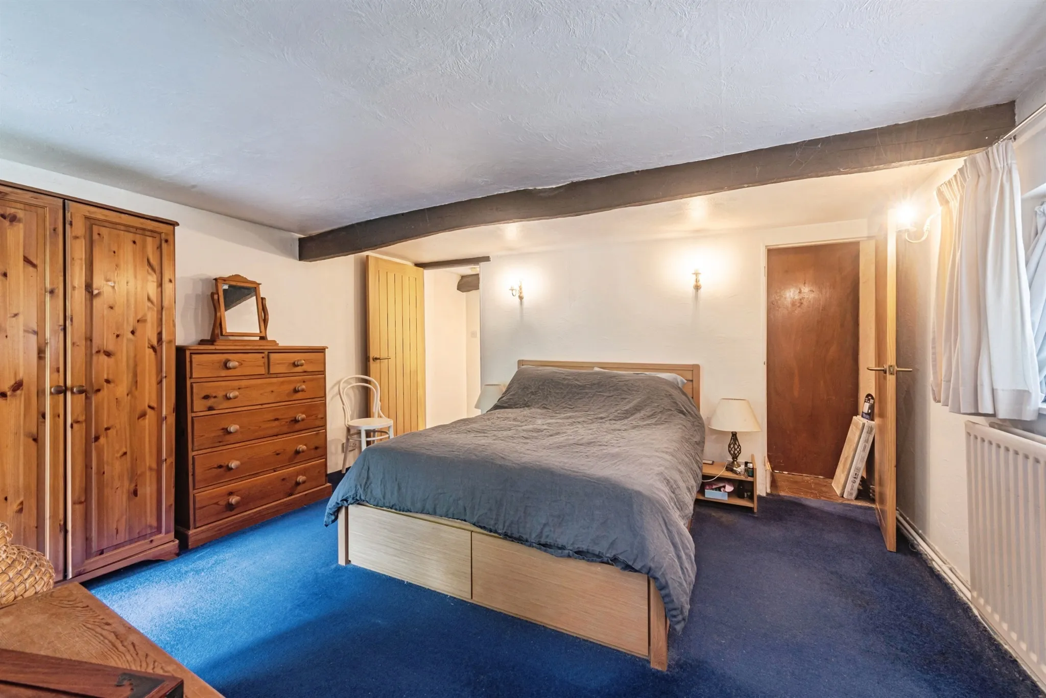 4 bed Character Property