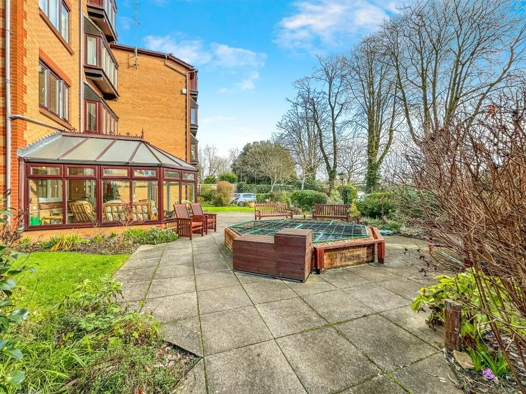 1 bed Apartment